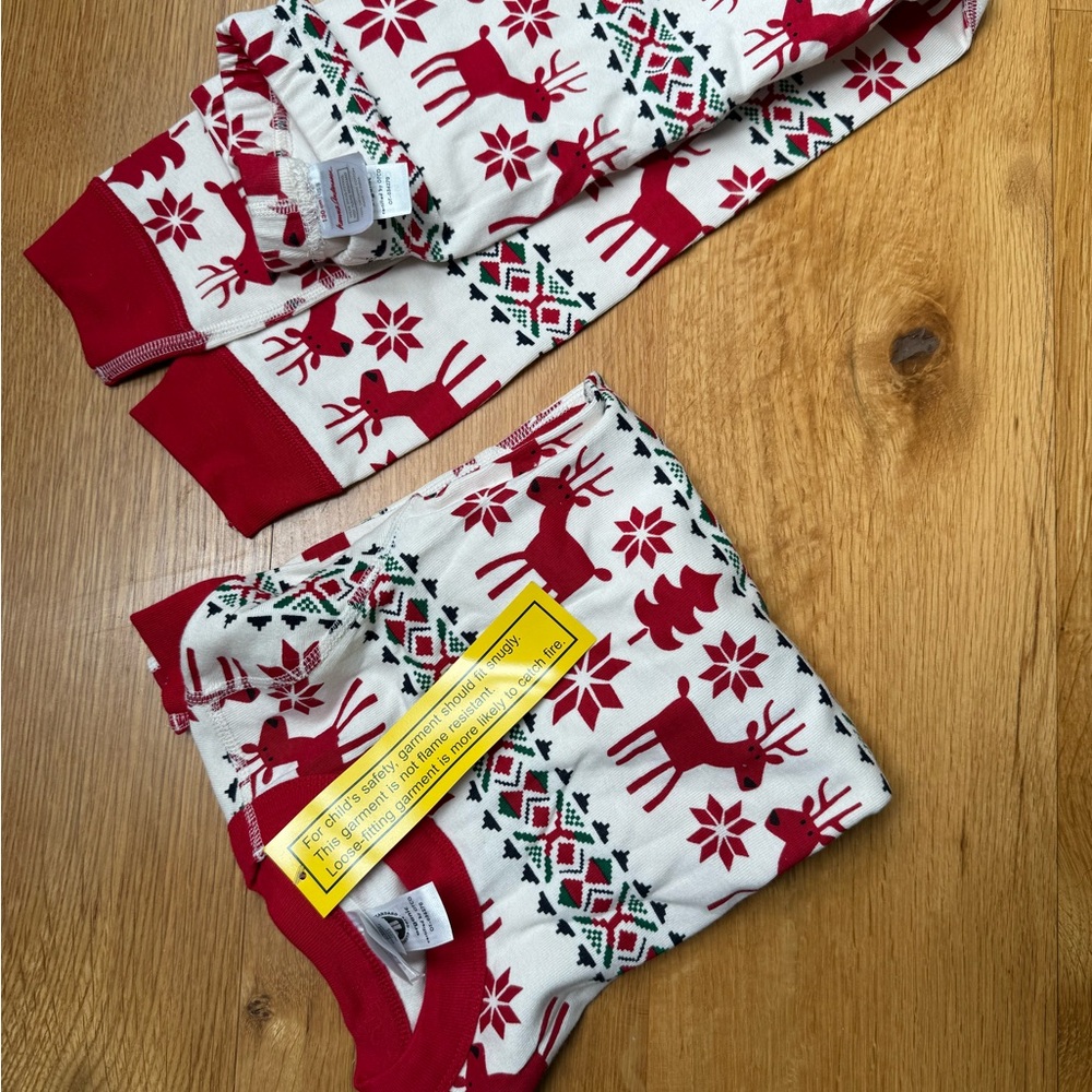 Hanna Andersson Red and White Pajama Set with Festive Nordic Design